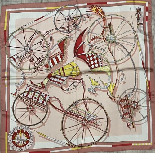‘Chainescarf’ 53cm, 20" 100% Silk Feel Elegant Designer Look Square scarf