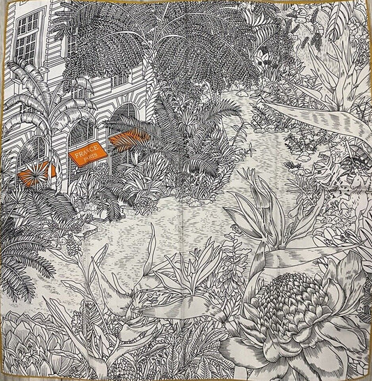 ‘Chainescarf’ 90cm, 35" 100% silk square scarf, elegant designer look