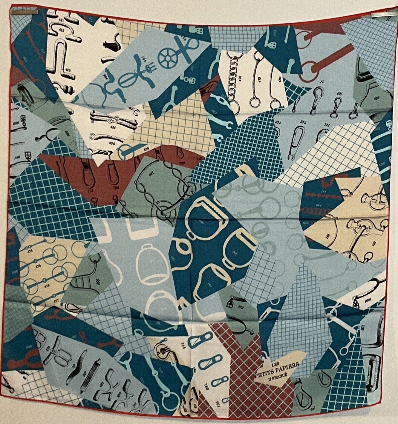 ‘Chainescarf’ 90cm, 35" Square scarf Hermes Style