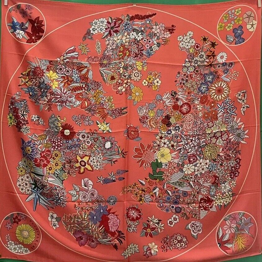 ‘Chainescarf’ 90cm, 35" Square scarf Hermes Style